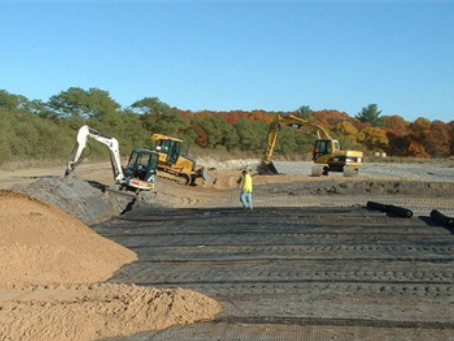 东路镇新疆兵团揭牌玄武岩纤维科研双平台，打造产业创新新高地